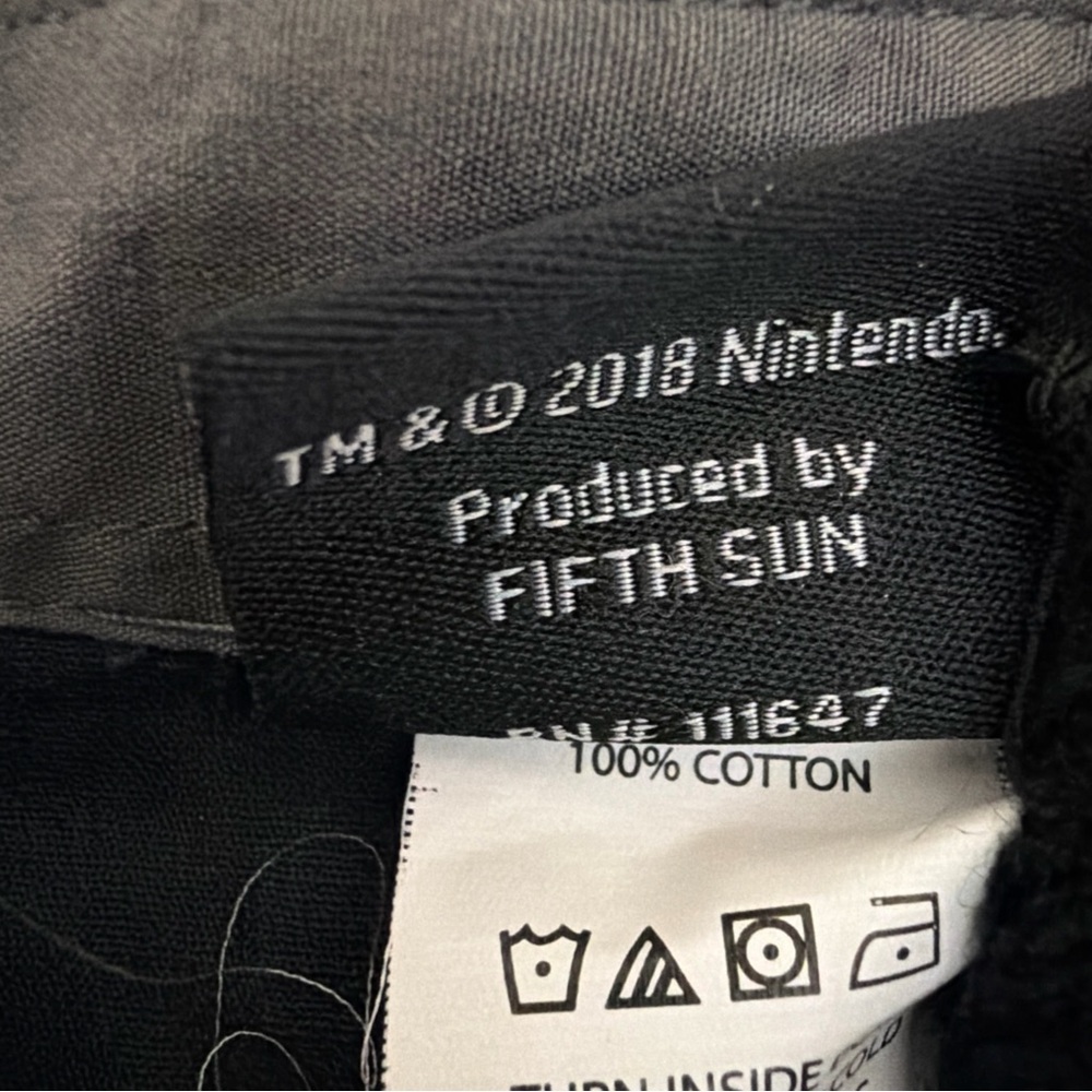 2018 Nintendo Super Mario Bros Black Button Up Shirt L Mushrooms Stars Shells - Picture 10 of 10